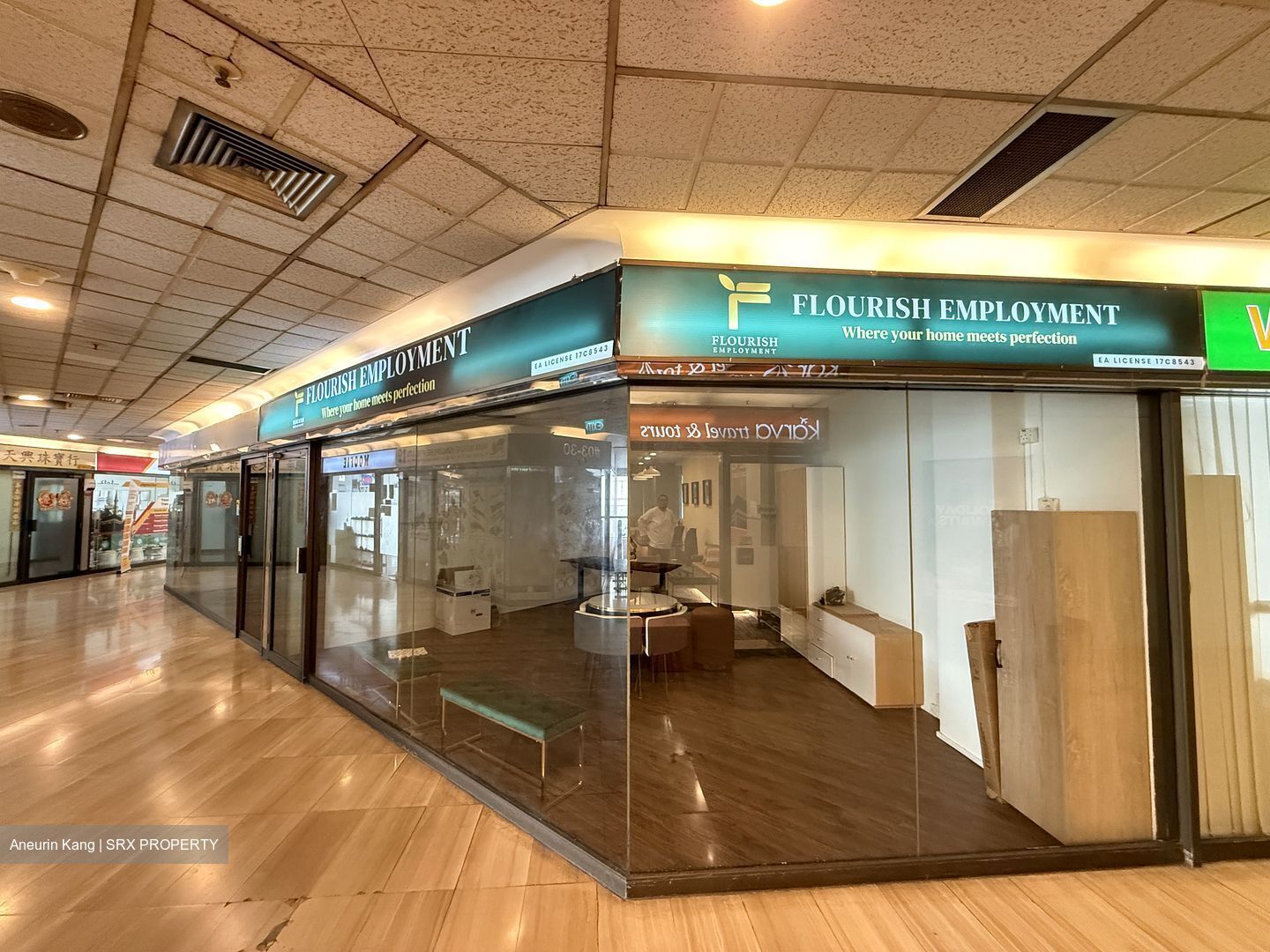The Golden Landmark (D7), Retail #567970991